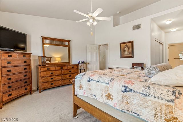 4920 Black Bear Road 204, Las Vegas, NV 89149