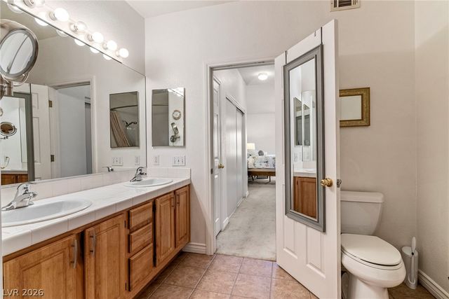 4920 Black Bear Road 204, Las Vegas, NV 89149