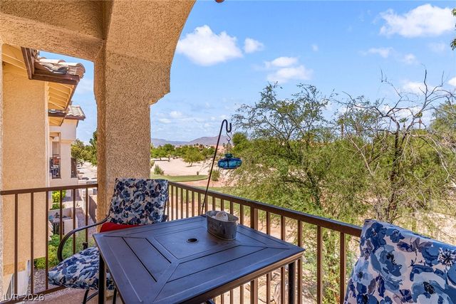 4920 Black Bear Road 204, Las Vegas, NV 89149