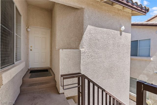4920 Black Bear Road 204, Las Vegas, NV 89149