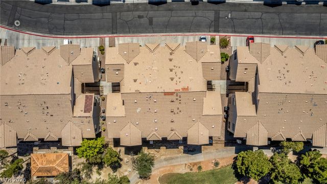 4920 Black Bear Road 204, Las Vegas, NV 89149