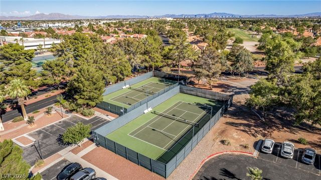 4920 Black Bear Road 204, Las Vegas, NV 89149