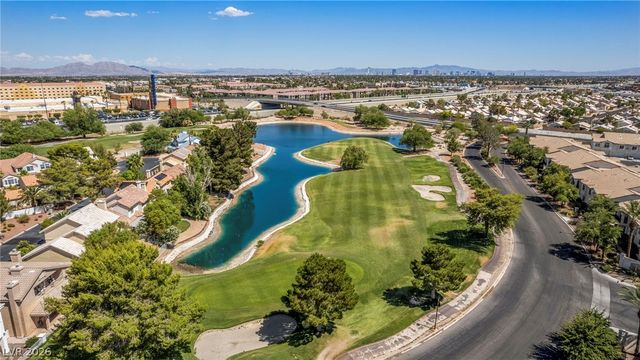 4920 Black Bear Road 204, Las Vegas, NV 89149