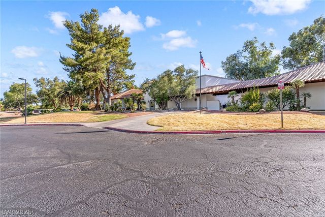 4920 Black Bear Road 204, Las Vegas, NV 89149