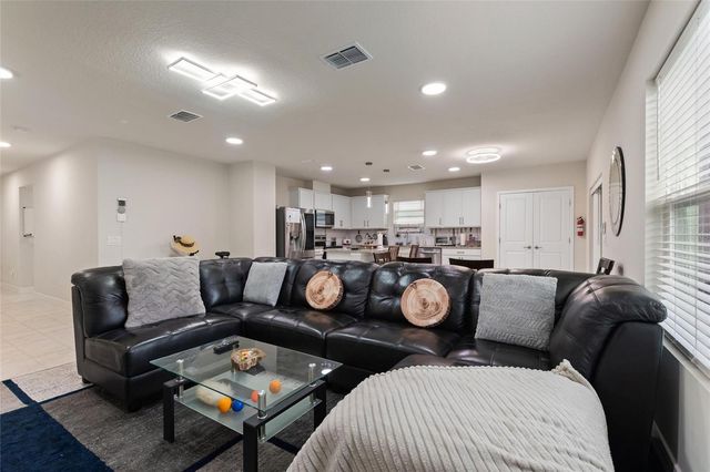 17197 CAGAN CROSSINGS BOULEVARD, Clermont, FL 34714