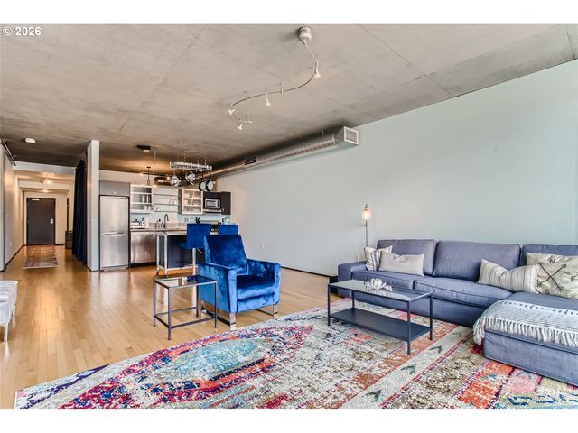 1410 Nw KEARNEY St 625, Portland, OR 97209