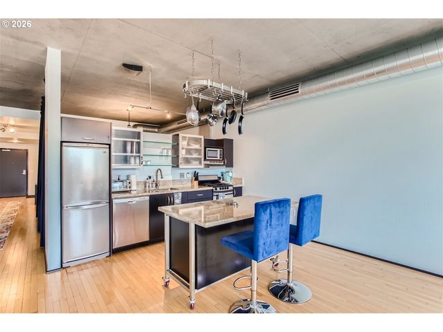 1410 Nw KEARNEY St 625, Portland, OR 97209