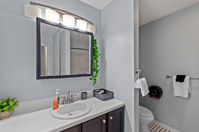 6016 Bellow Street, Raleigh, NC 27609