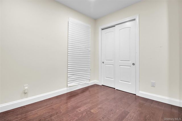 858 Prescott Street, Valley Stream, NY 11580