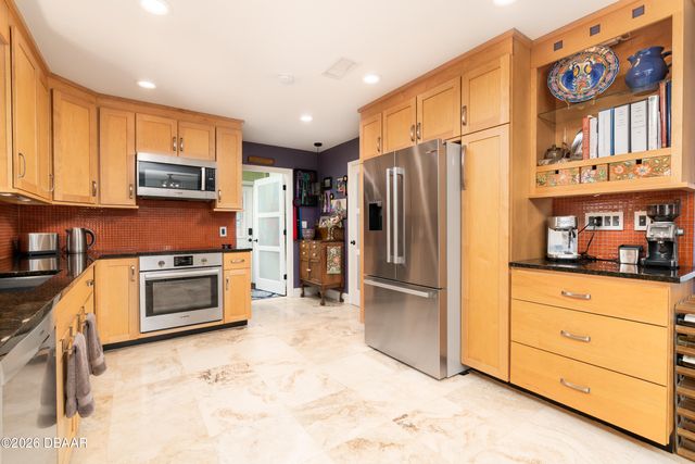 1104 S Riverside Drive, Edgewater, FL 32132