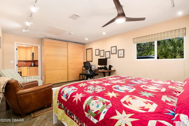 1104 S Riverside Drive, Edgewater, FL 32132