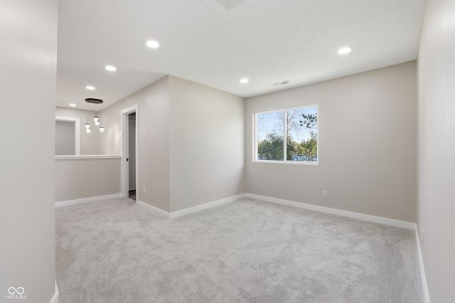 12216 N Magnetic Acres Street, Mooresville, IN 46158