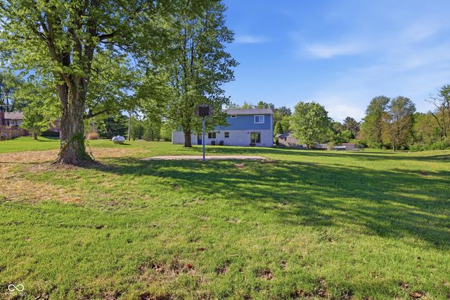 12216 N Magnetic Acres Street, Mooresville, IN 46158
