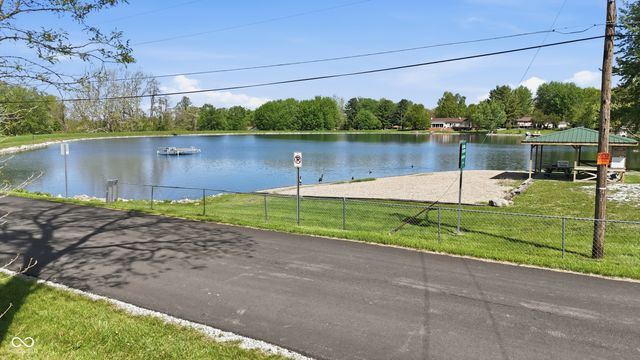 12216 N Magnetic Acres Street, Mooresville, IN 46158