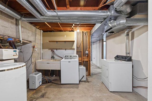 10761 Crow Hassan Park Road, Hanover, MN 55341