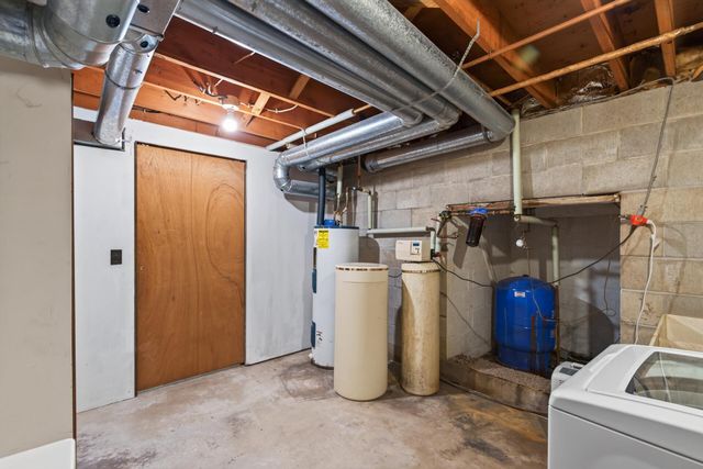 10761 Crow Hassan Park Road, Hanover, MN 55341