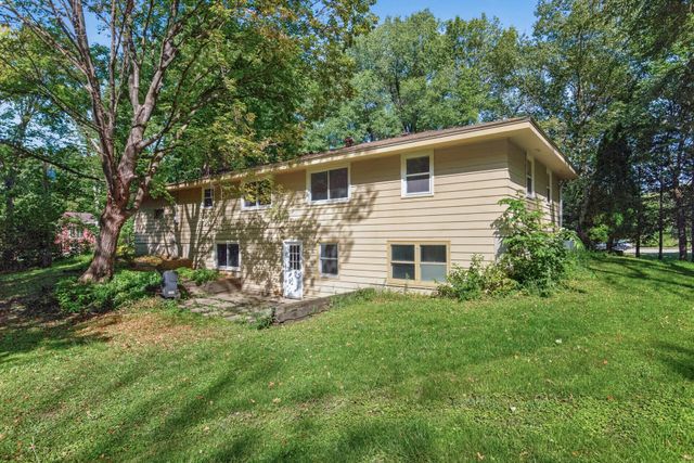 10761 Crow Hassan Park Road, Hanover, MN 55341