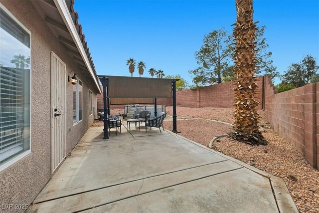 687 Arrowhead Canyon Drive, Henderson, NV 89002