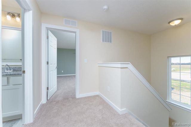 570 W Wildwood Drive, Owosso, MI 48867