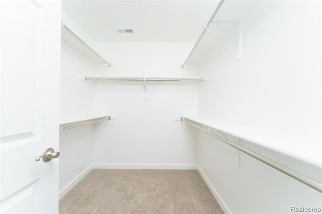 570 W Wildwood Drive, Owosso, MI 48867