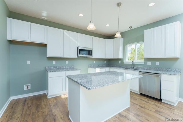 570 W Wildwood Drive, Owosso, MI 48867