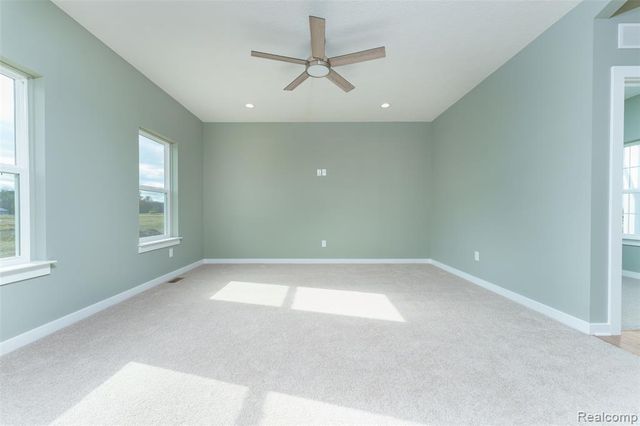 570 W Wildwood Drive, Owosso, MI 48867