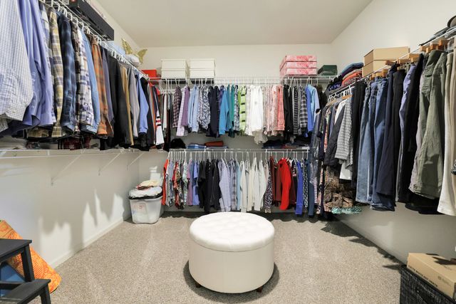 1145 Heritage Court, Pingree Grove, IL 60140