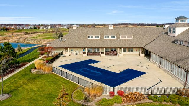 1145 Heritage Court, Pingree Grove, IL 60140