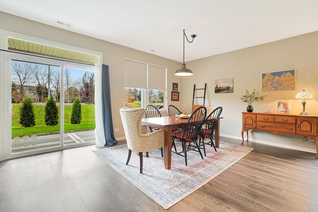 1145 Heritage Court, Pingree Grove, IL 60140