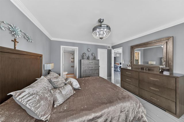 2741 N Pine Island Rd 302, Sunrise, FL 33322