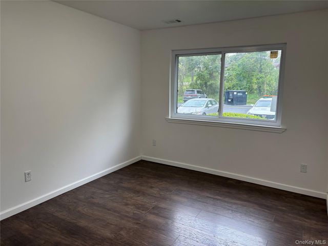 309 Cherry Hill Drive, Poughkeepsie, NY 12603