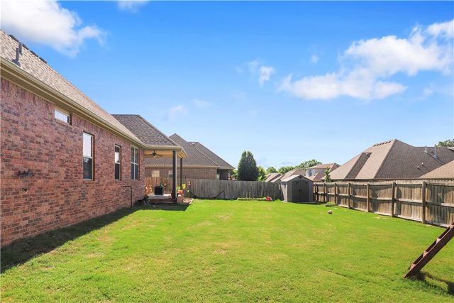 2000 Florence Avenue, Lowell, AR 72745