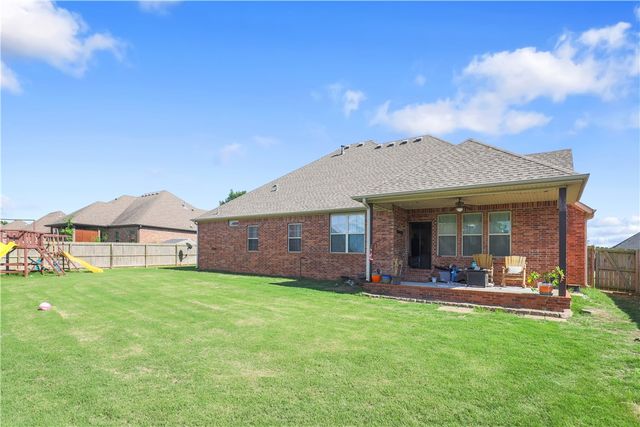 2000 Florence Avenue, Lowell, AR 72745