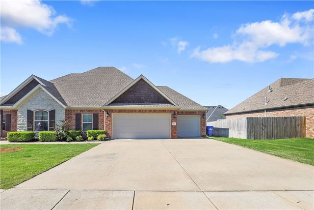 2000 Florence Avenue, Lowell, AR 72745