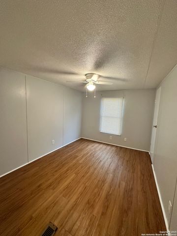 5475 Southcross Ranch, San Antonio, TX 78222