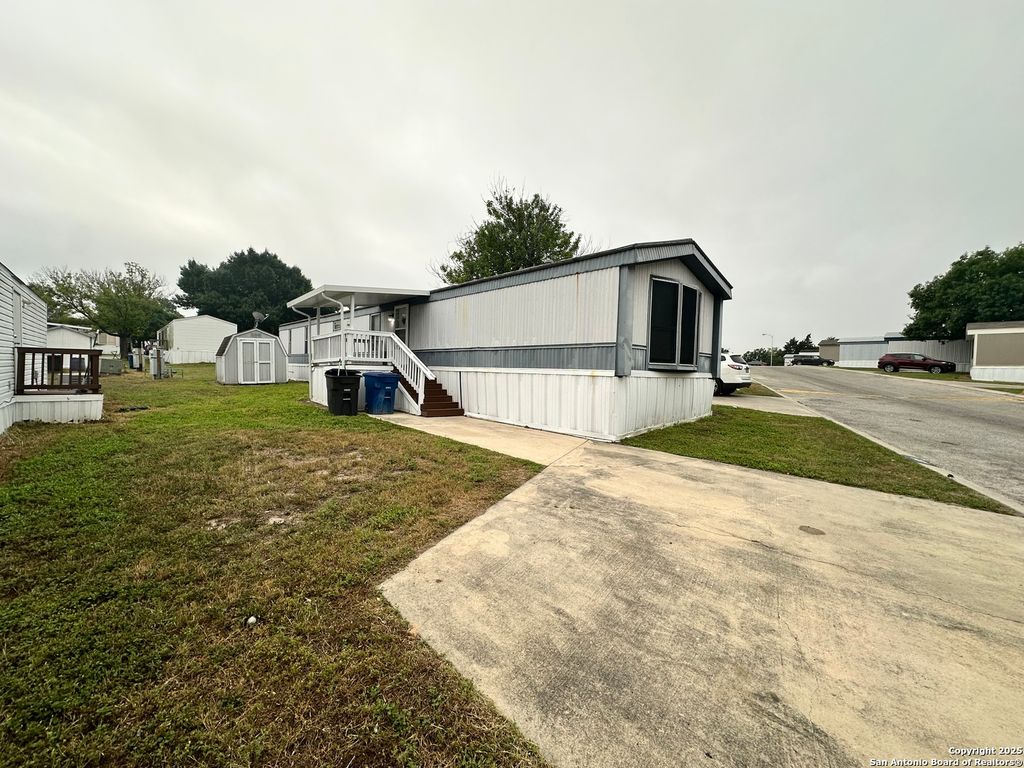 5475 Southcross Ranch, San Antonio, TX 78222