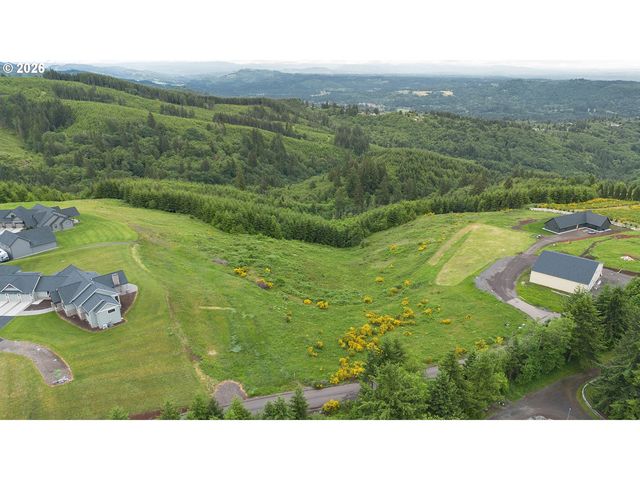 240 Hood View Dr, Kalama, WA 98625