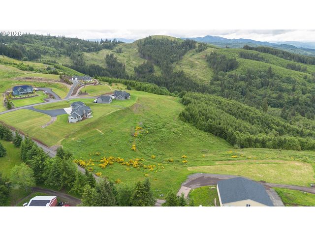 240 Hood View Dr, Kalama, WA 98625