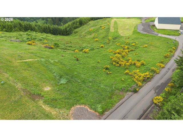 240 Hood View Dr, Kalama, WA 98625