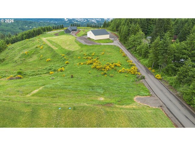 240 Hood View Dr, Kalama, WA 98625