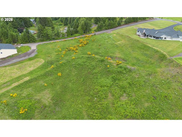 240 Hood View Dr, Kalama, WA 98625