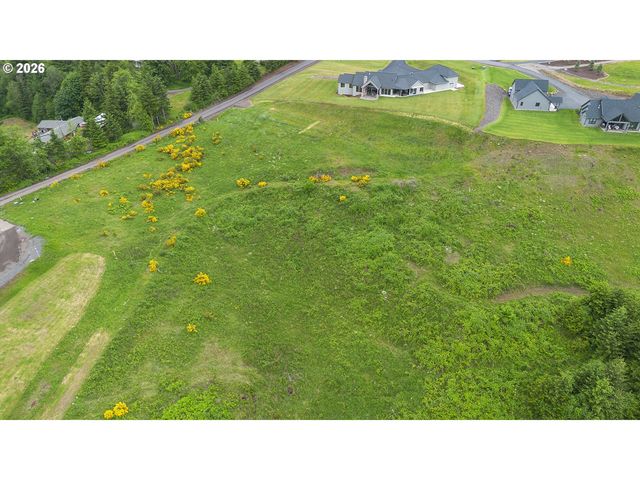 240 Hood View Dr, Kalama, WA 98625