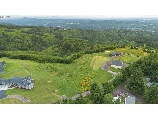 240 Hood View Dr, Kalama, WA 98625