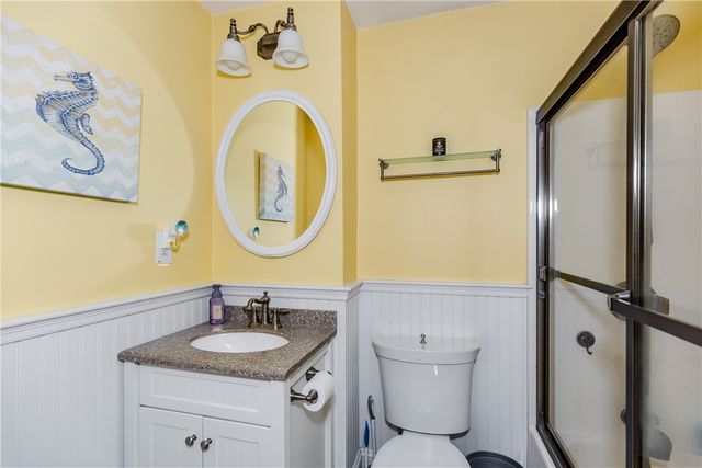 33 Rosewood Lane, Cumberland, RI 02864