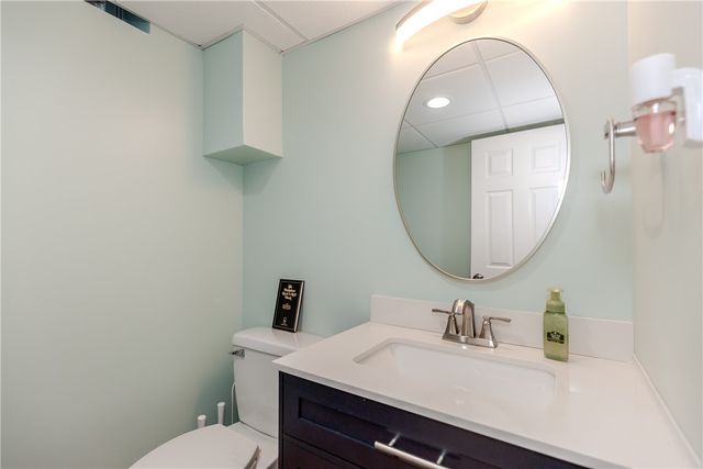 33 Rosewood Lane, Cumberland, RI 02864