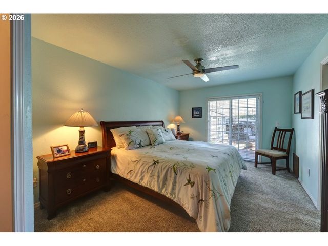 165 Nw 1ST St, Warrenton, OR 97146