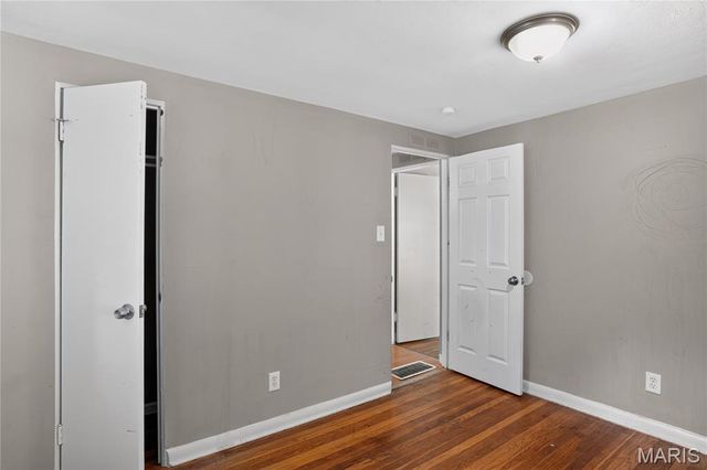 249 Barto Drive, St Louis, MO 63135