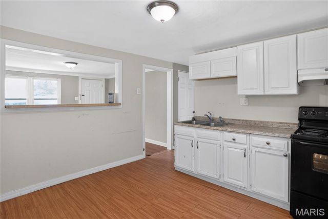 249 Barto Drive, St Louis, MO 63135