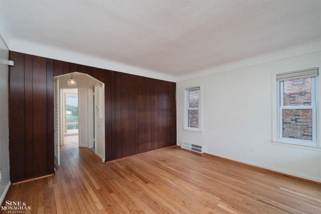 23131 David Avenue, Eastpointe, MI 48021