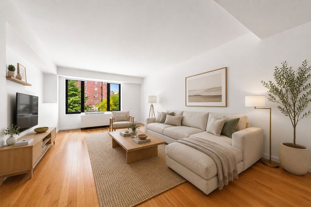 189 Avenue C Apt 4E, New York City, NY 10009